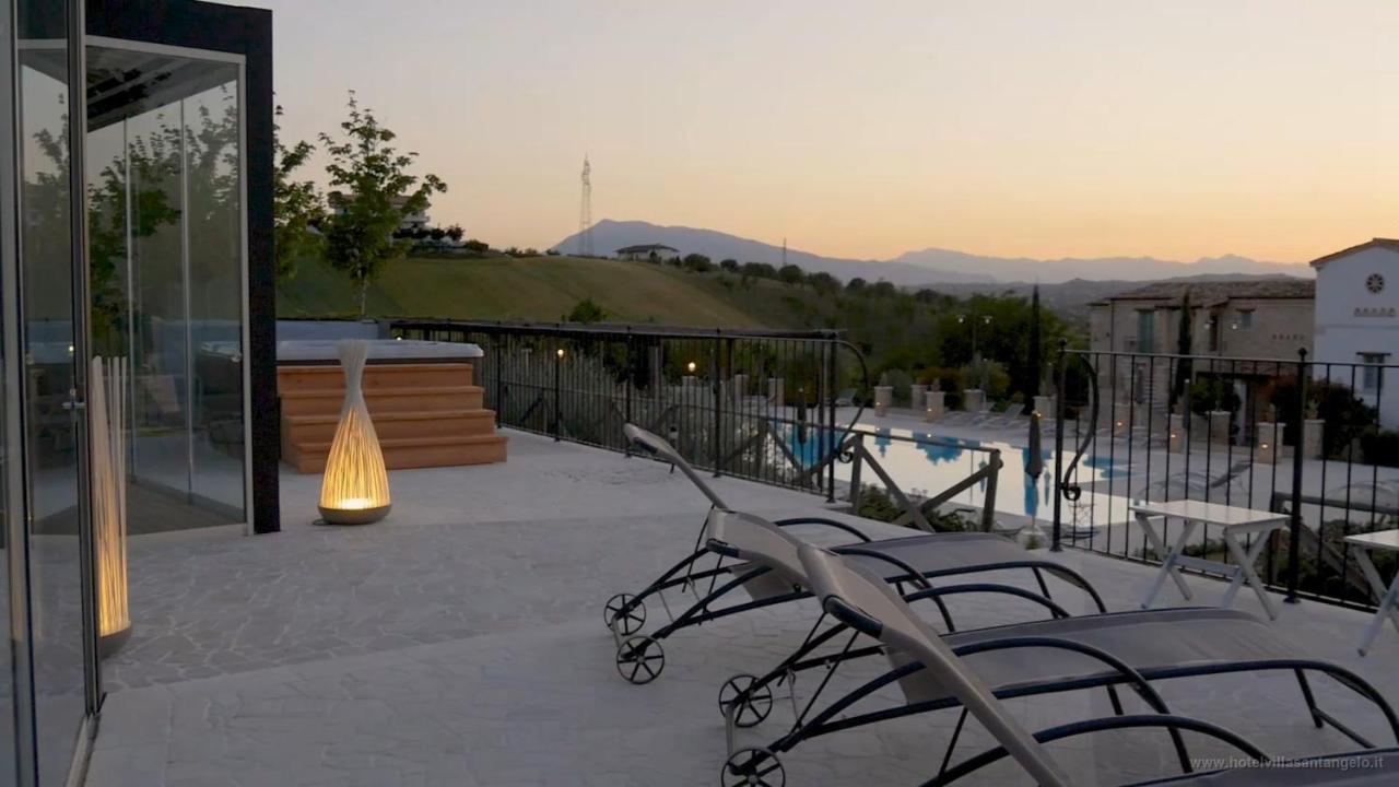 Villa Sant'Angelo Альба-Адриатика Экстерьер фото