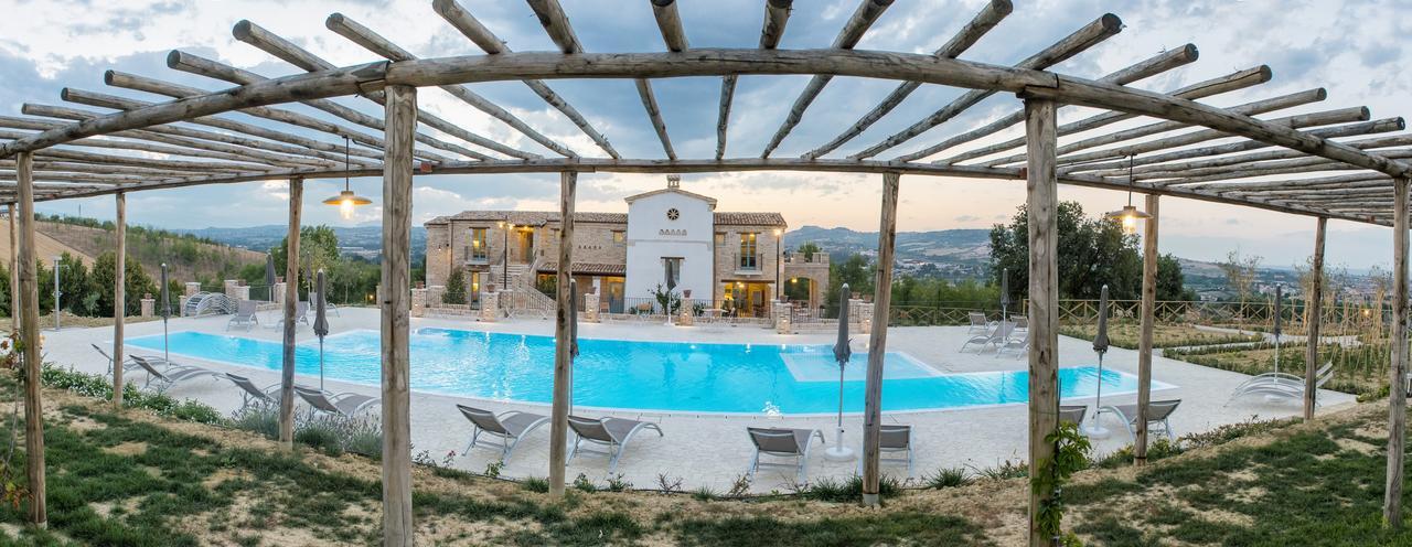 Villa Sant'Angelo Альба-Адриатика Экстерьер фото